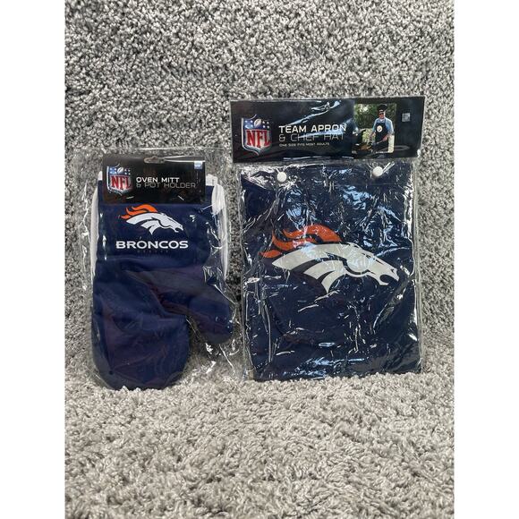 NFL Denver Broncos Team Apron Chef Hat Oven Mitt Pot Holder Bundle Set New - Picture 1 of 11